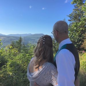 Meet your Posher, Deanna n terry